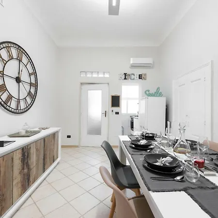 Ancient Maison M8 M8apartments