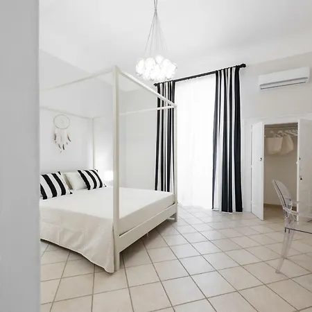 Ancient Maison M8 M8apartments * 巴里