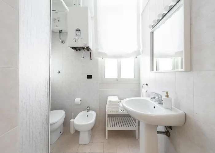 Ancient Maison M8 M8apartments בארי